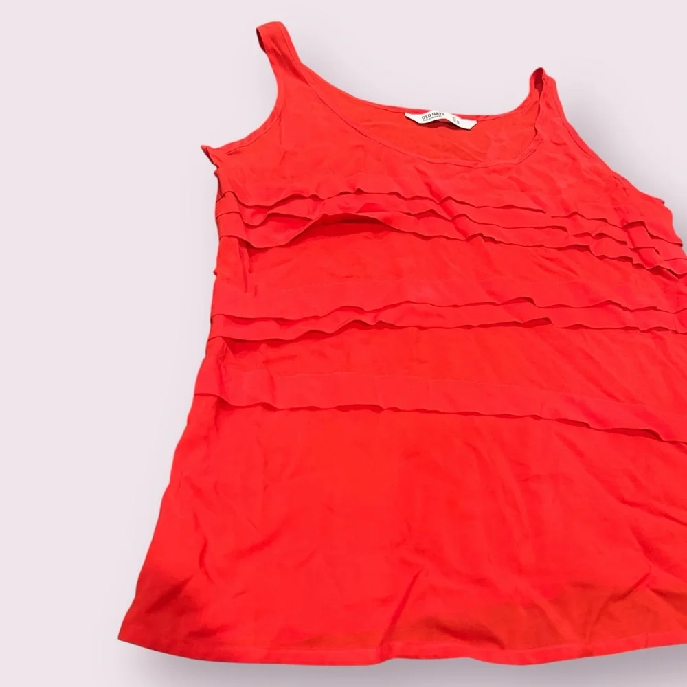 Old Navy Scarlet Red Sleeveless Blouse With Layered Fabric Detail - Picture 6 of 7